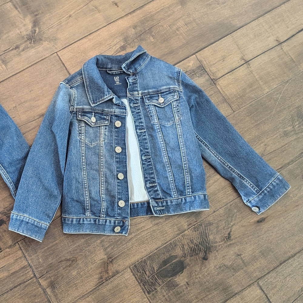 5T denim jacket